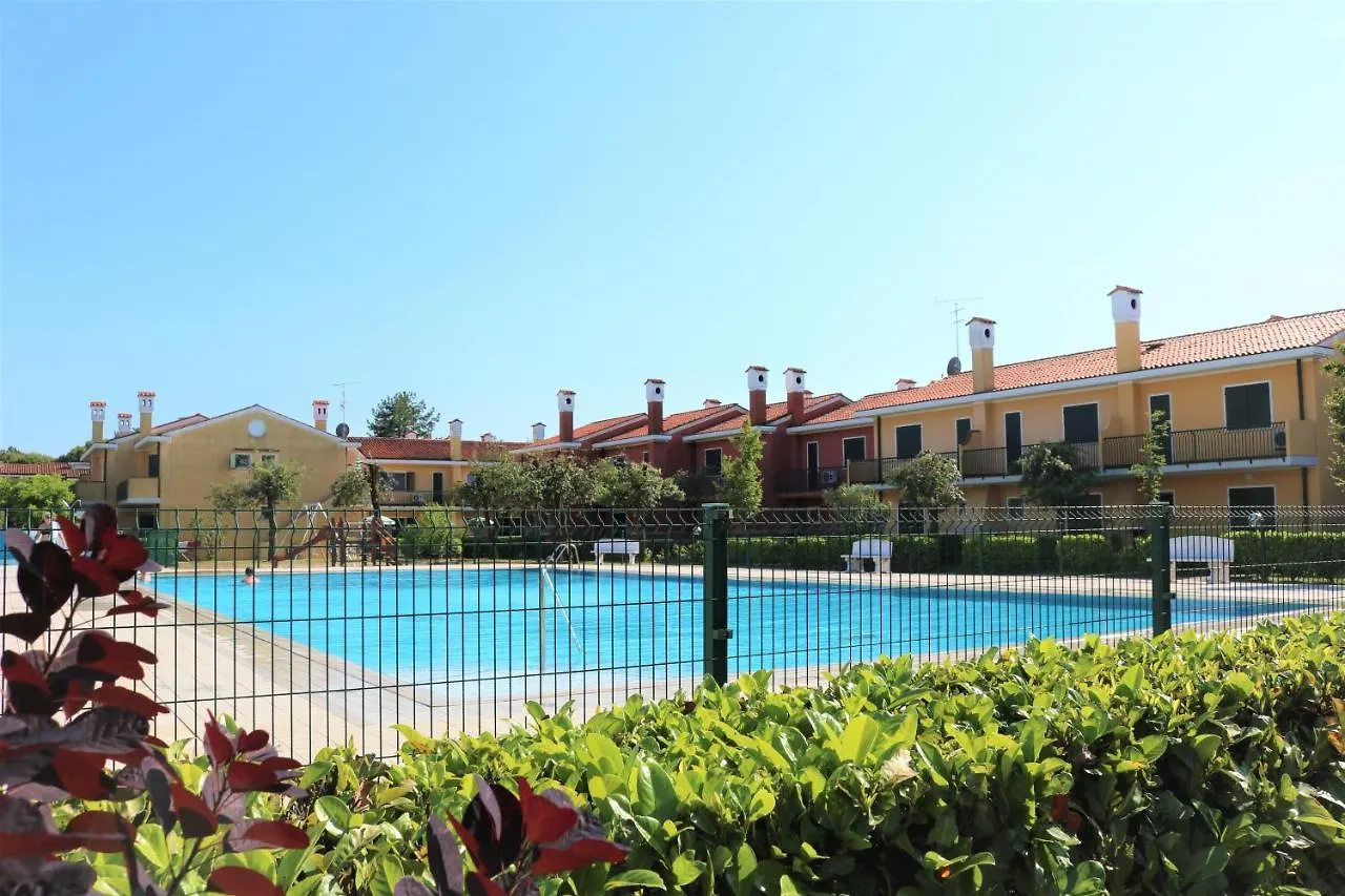 Spacious Apartment On 2 Floors - Beahost Bibione 0*,