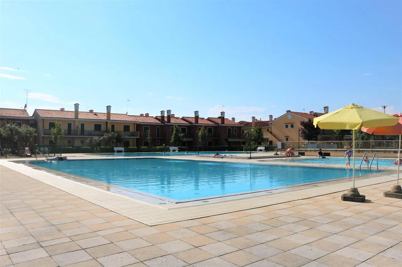 Spacious Apartment On 2 Floors - Beahost Bibione